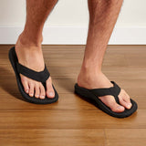 OluKai ‘Ohana Men's Beach Sandals