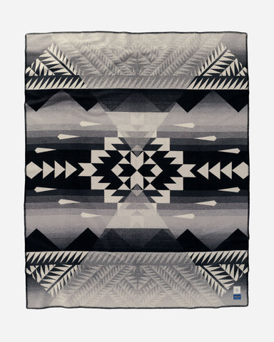 Pendleton N7 Seven Peaks Blanket