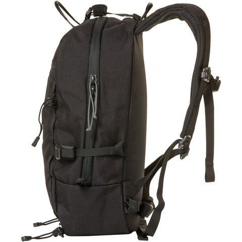 Mystery Ranch Skyline 17 Pack at Hilton's Tent City in